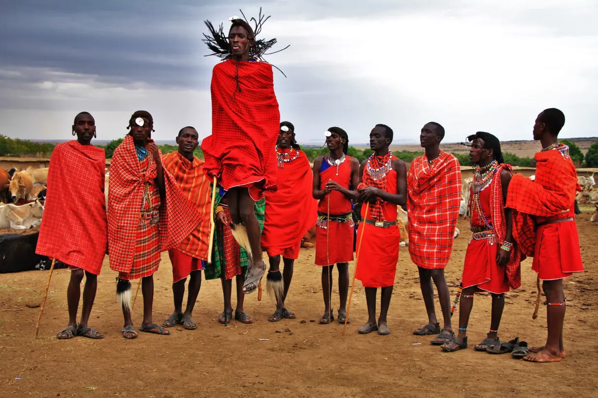 4 days safari to Masai Mara - Masai Village Visit