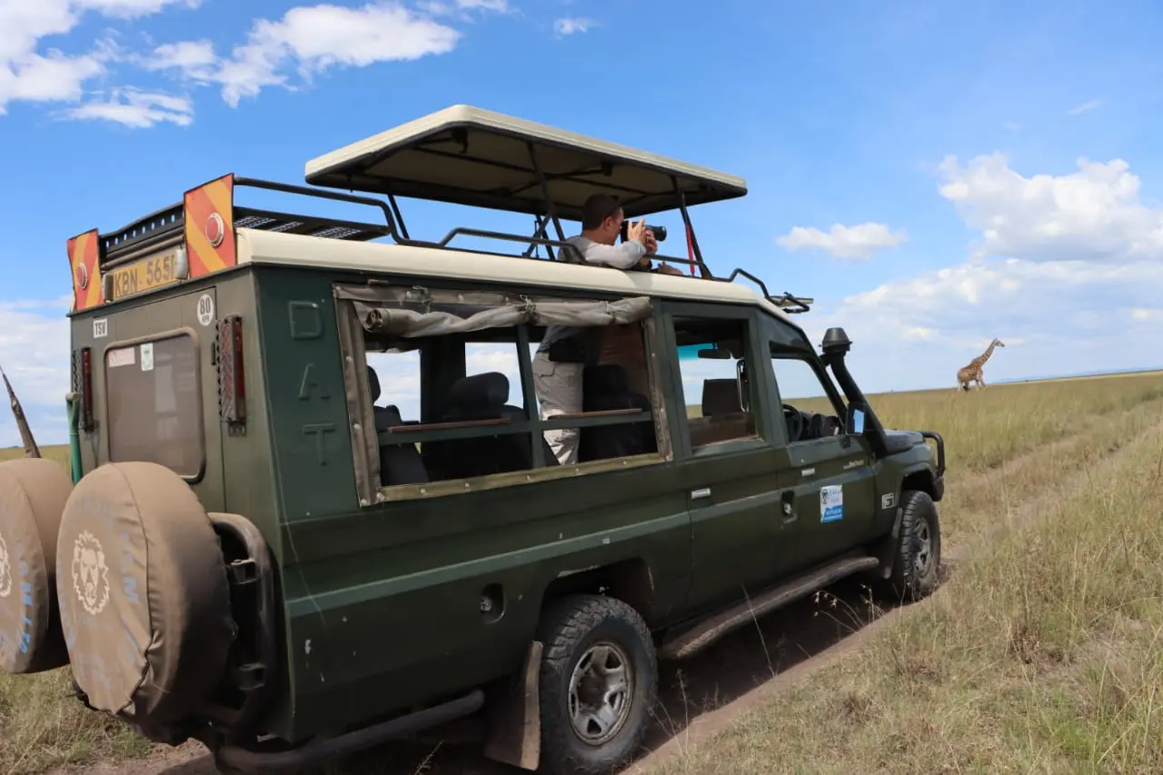 Kenya Safari Land Cruiser in Masai Mara during Great Migration in Masai Mara